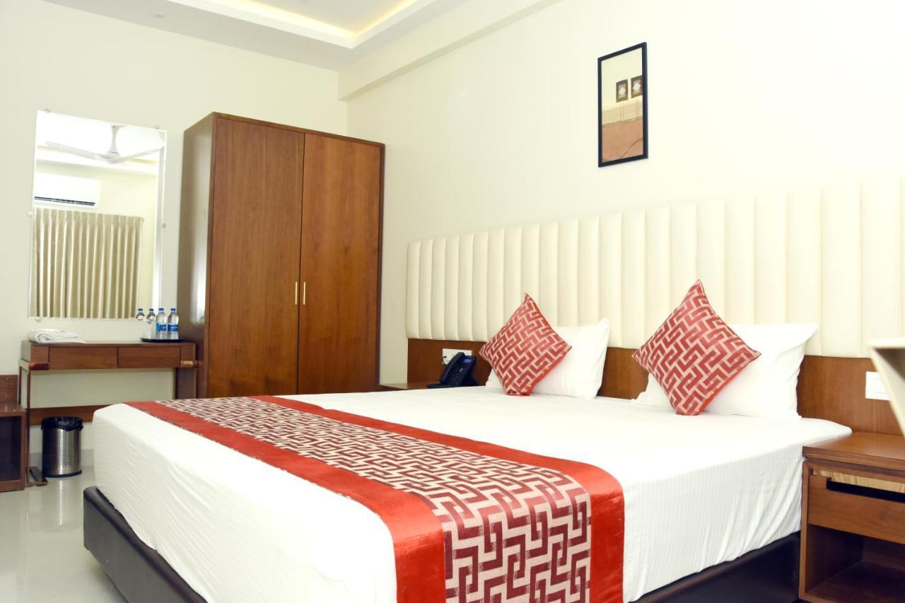 Sri Aswin Grand Hotel Namakkal Exterior photo